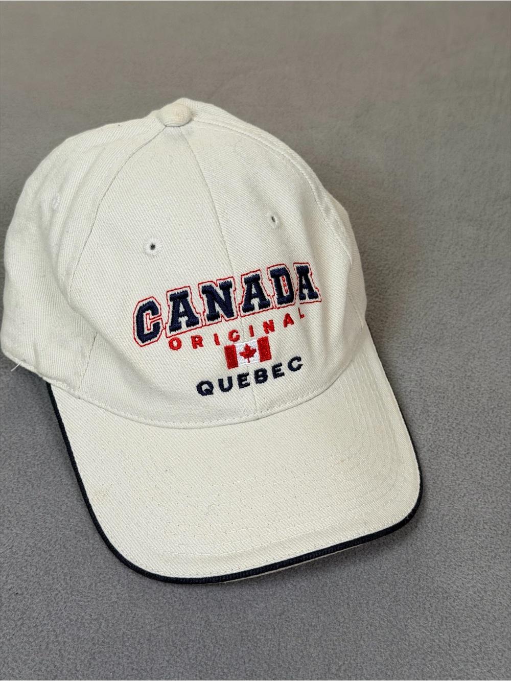 Canada Quebec Embroidered Off-White Baseball Cap/Adjustable/One Size/Unisex